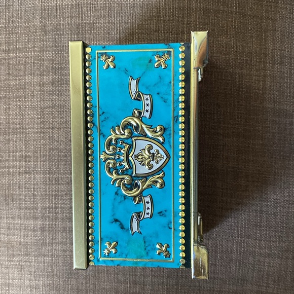 Vintage Blue Bird Confectionary Candy Tin Bank - Picture 6 of 7